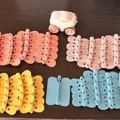 (8/31処分予定1,000円→800円値下げ)3coins♡定価2,200円組み立てサーキットセットの画像