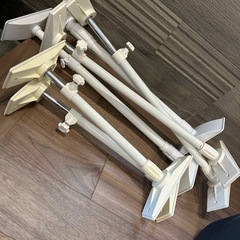 防災　突っ張り棒
