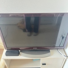 テレビ＋テレビ台の画像