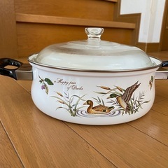 ホーロー鍋　新古品