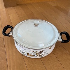 ホーロー鍋　新古品の画像