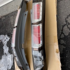 RN系ストリーム純正テールランプの画像