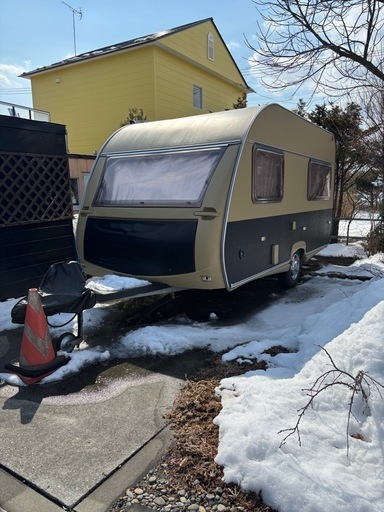 インディアナ　キャンピングトレーラー