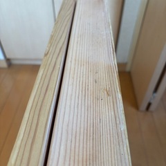 無印パイン材デスクの画像