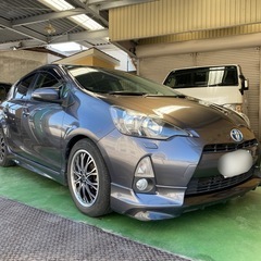 TOYOTA アクア　NHP10 ガンメタ　ナビ・ETC付き　車...