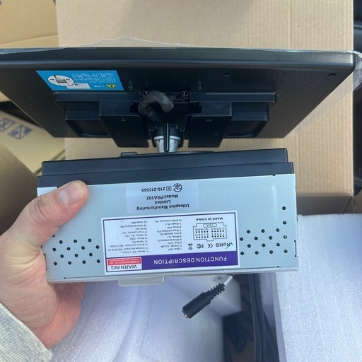 PORMIDO PRA102 10.1インチオーディオディスプレイ中古品2DIN PORMIDO