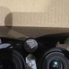 Nikon 双眼鏡 アキュロンA211 10-22x50 ポロプリズム式 10-12倍50口径 ACA21110-22X50 ブラック

の画像