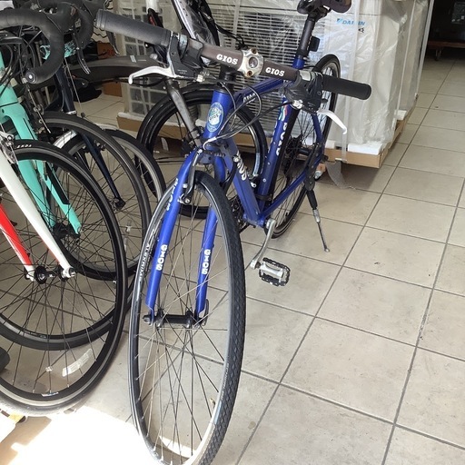 GIOS   ジオス　クロスバイク28インチ　自転車