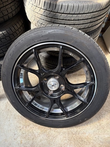 コンパクトカーなど