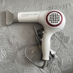 【ほぼ新品】ドライヤー