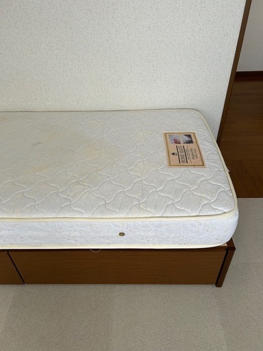 ニトリのシングルベッド フレームのみ