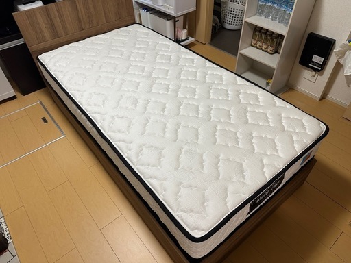 【訳あり新古品】シングルベッド