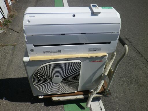 お取引中◆東芝　10～12畳　2.8K　100Vエアコン　RAS-H281ADT-W　2021年　100V　お掃除機能+フル装備