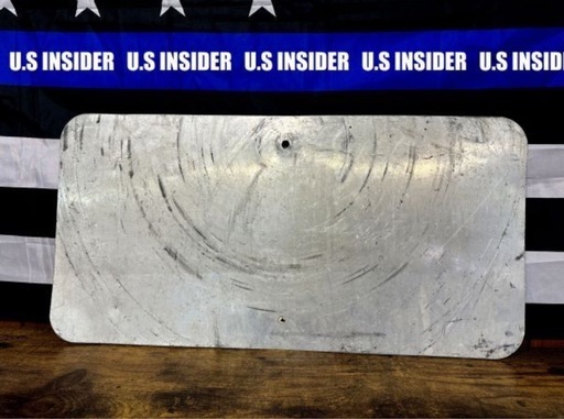 LAより入荷!!送料無料□ワイド!! 61cm パーキング(駐車場)案内看板