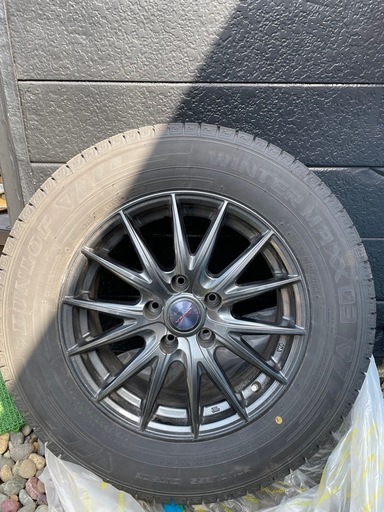 16インチ　スタッドレスタイヤ