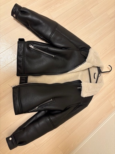 ムートンコート　ZARA