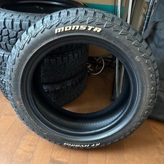ゴツゴツタイヤ　モンスタタイヤ　ハイブリッドR/Tお話中です