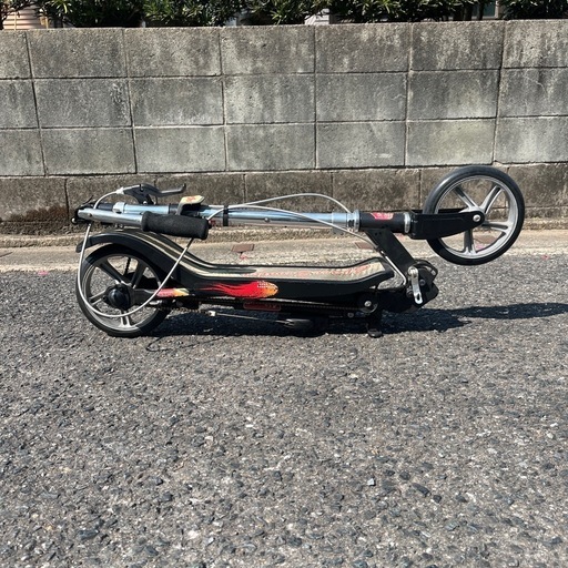 激レア　蹴らなくていいキックボード