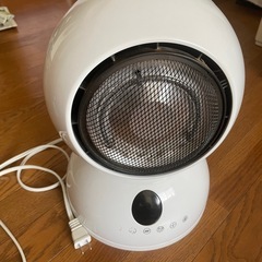 ファンヒーター(冷風にもなります)