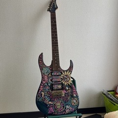 【最終価格】エレキギター　ペイント加工　動作品　車で近くまで運びます☆