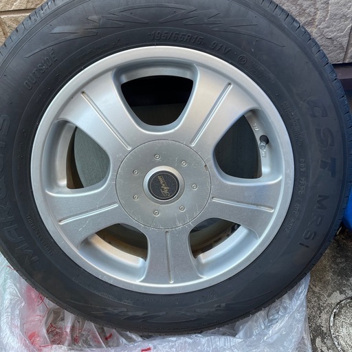 ヴォクシー　タイヤ　195/65R15 サマータイヤ