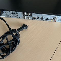 【動作不良】東芝　REGZA  ブルーレイ　レコーダー　DBR-C100の画像