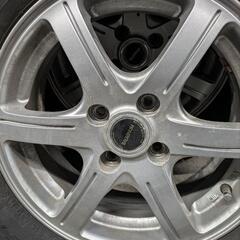 年末値下げPIRELLIのスタッドレスタイヤの画像