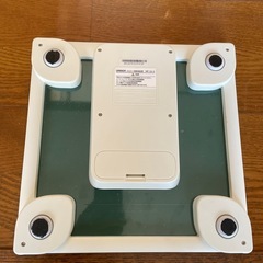 オムロン体重体組成計の画像