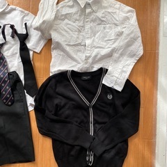 COMME CA ISM（コムサイズム） 130.120 礼服夏冬8点セット+ニットの画像