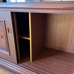 【売約済】木製本棚 扉付の画像