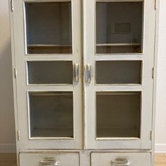 アンティーク調キャビネット