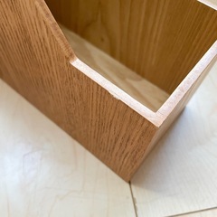 ニトリ 天然木製 A4ファイルスタンド 本立て　ナチュラルの画像