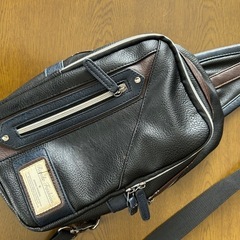 ショルダーバッグの画像