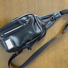 ショルダーバッグの画像