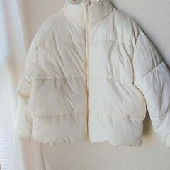 美品／ホワイトカラー／ボリューム感◎ジャンパーの画像