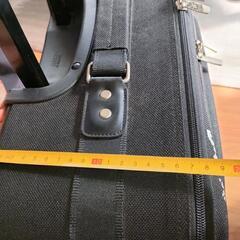 キャリーバッグの画像