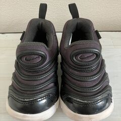 【中古雑貨】ナイキ　シューズ　１３．０ｃｍ