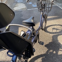 電動アシスト自転車　子供乗せモデル　Gyuttoの画像