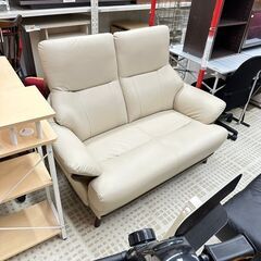 2人掛けソファー ハイバック 脚付き コンパクトサイズ