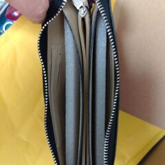 新品　財布の画像