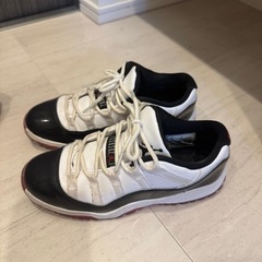 NIKE スニーカー
