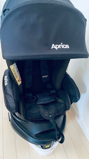 【最終値下げ】アップリカ「フラディア グロウ ISOFIX」 チャイルドシート