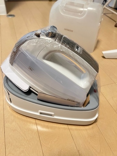 【値段交渉◎】完全未使用　HITACHI アイロン　CSI-205