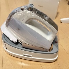 【値段交渉◎】完全未使用　HITACHI アイロン　CSI-205