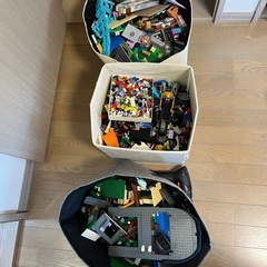 LEGO色んなパーツあります。