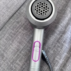 ドライヤーの画像