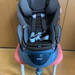 (お取引中)アップリカ　チャイルドシート