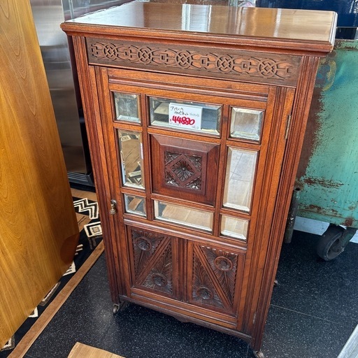 アンティーク キャビネット 収納 シンプル レトロ  おしゃれ インテリア