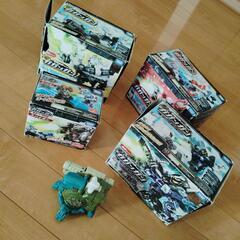 ガガンガン TAKARATOMY