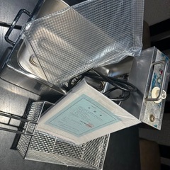 新品　
電気フライヤーの桶、ザルのみの画像